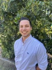 Dr Alex Saver