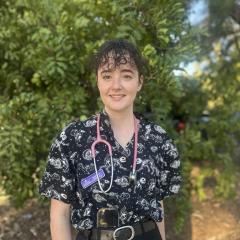 Dr Stephanie Bell